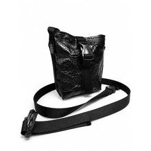 Piñatex Utility Bag (Negro)