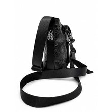 Piñatex Utility Bag (Negro)